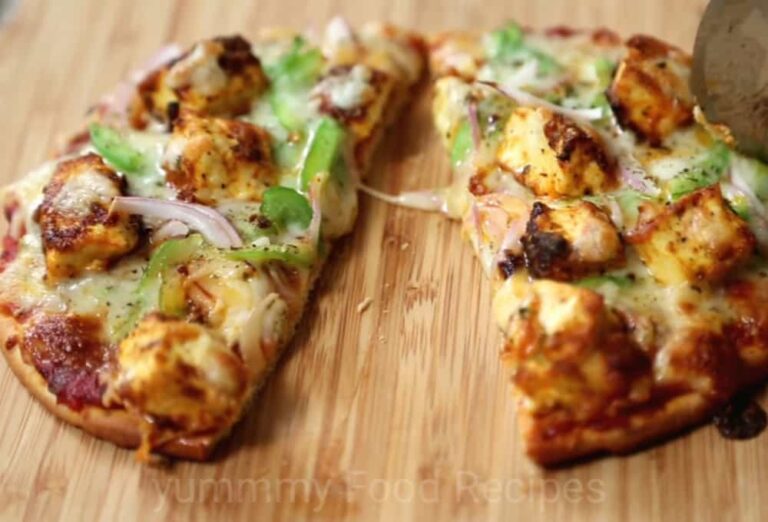 Paneer Tikka Pizza in Hindi