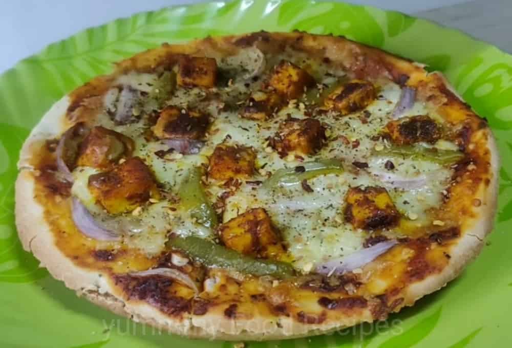 Paneer Tikka Pizza in Hindi 